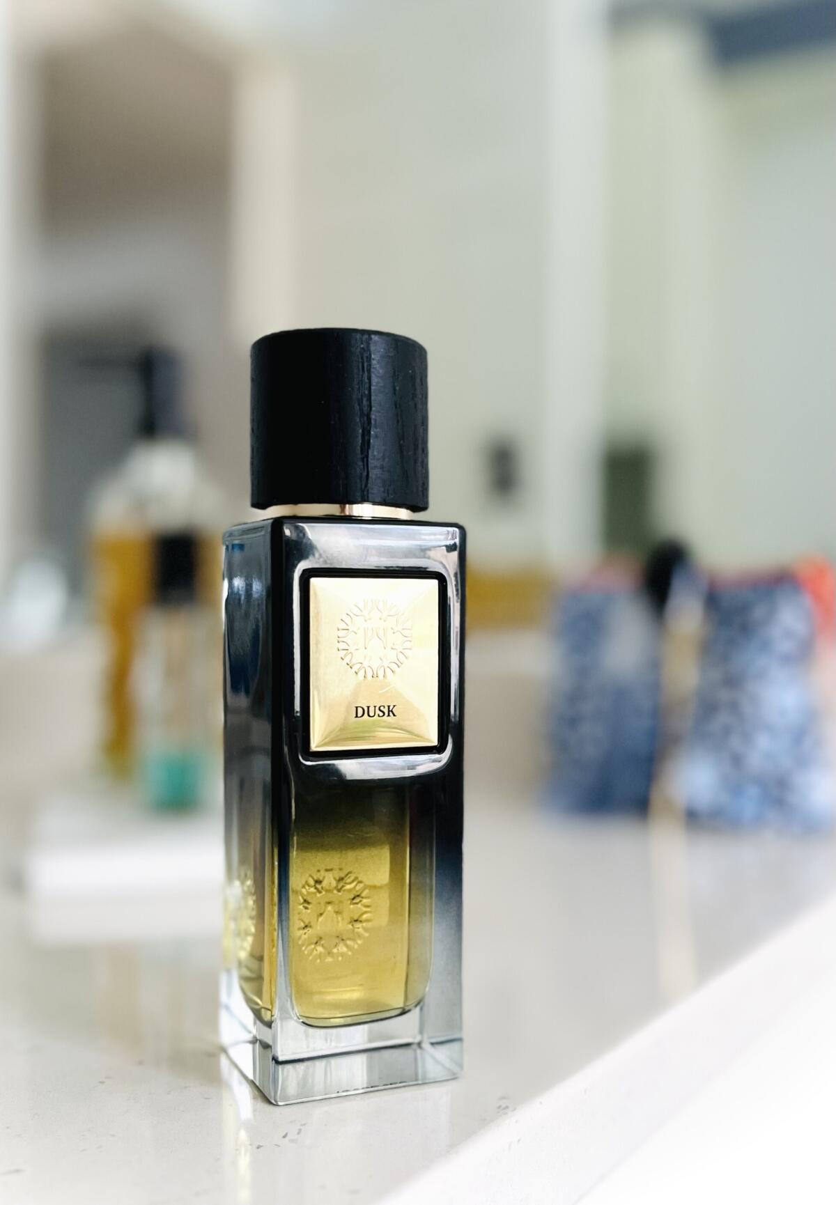 عطر ادکلن داسک د وودز کالکشن - Dusk The Woods Collection - بررسی، قیمت و خرید