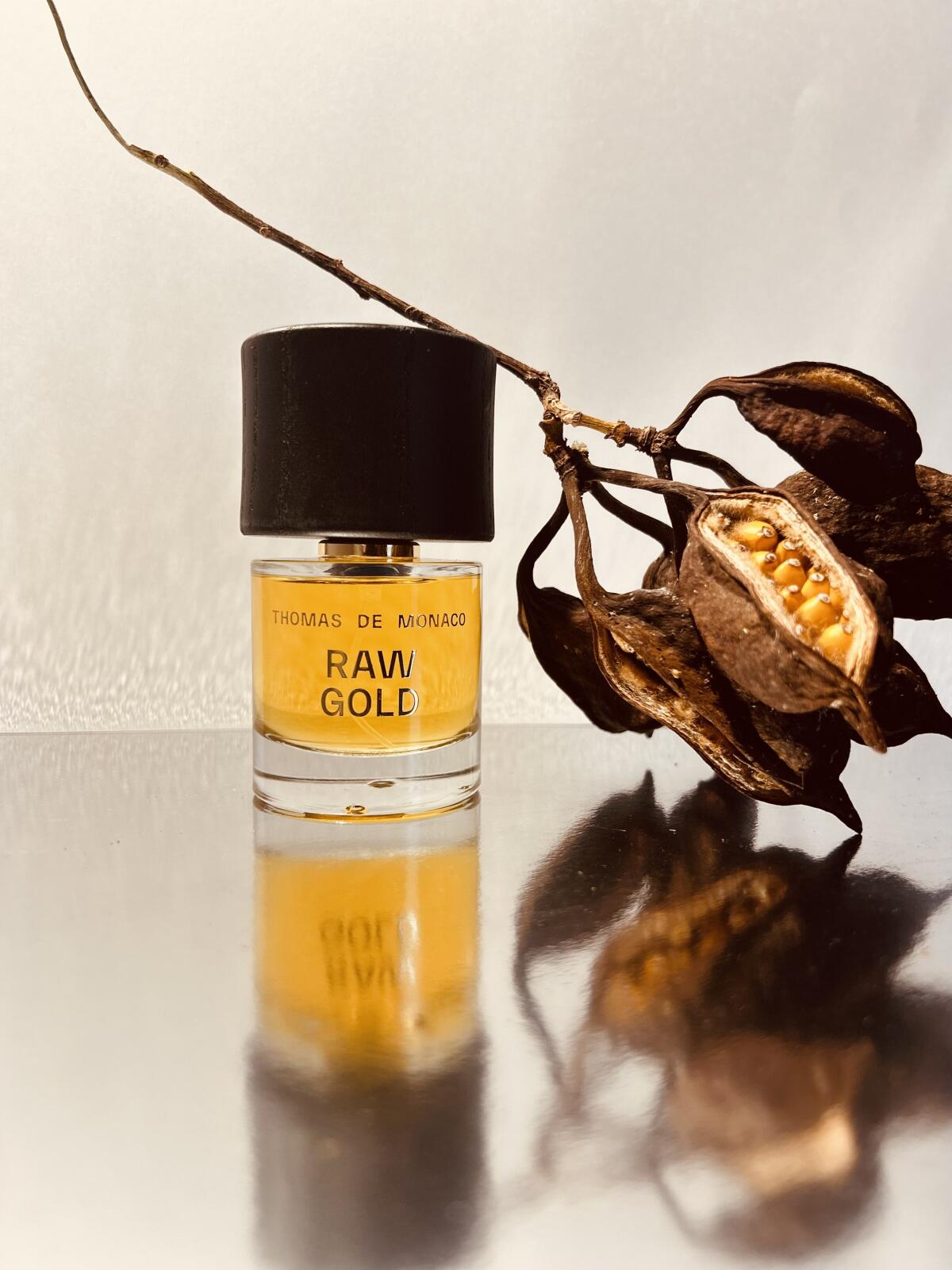 عطر ادکلن را گلد اکستریت د پرفیوم توماس دو موناکو - Raw Gold Extrait de Parfum Thomas de Monaco - بررسی، قیمت و خرید