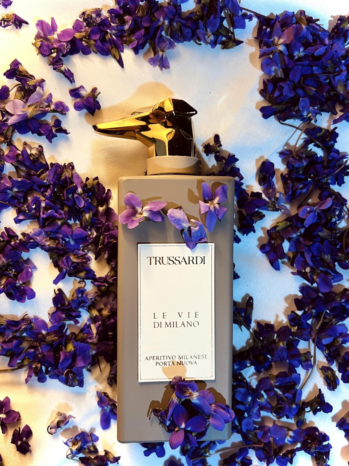 عطر ادکلن آپریتیوو میلانزه پورتا نووا ترساردی - Aperitivo Milanese Porta Nuova Trussardi - بررسی، قیمت و خرید