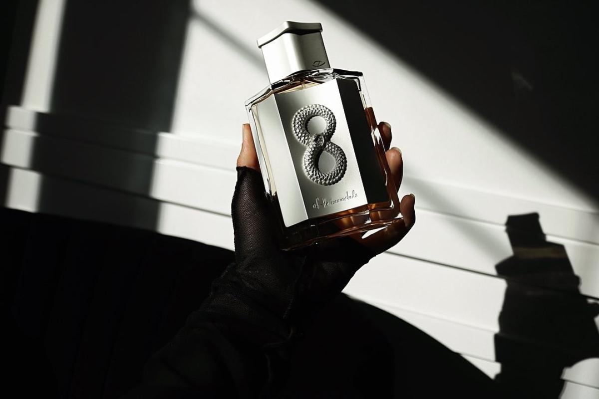 عطر ادکلن آو دِ ایمورتالز زاهاروف - Of the Immortals Zaharoff - بررسی، قیمت و خرید