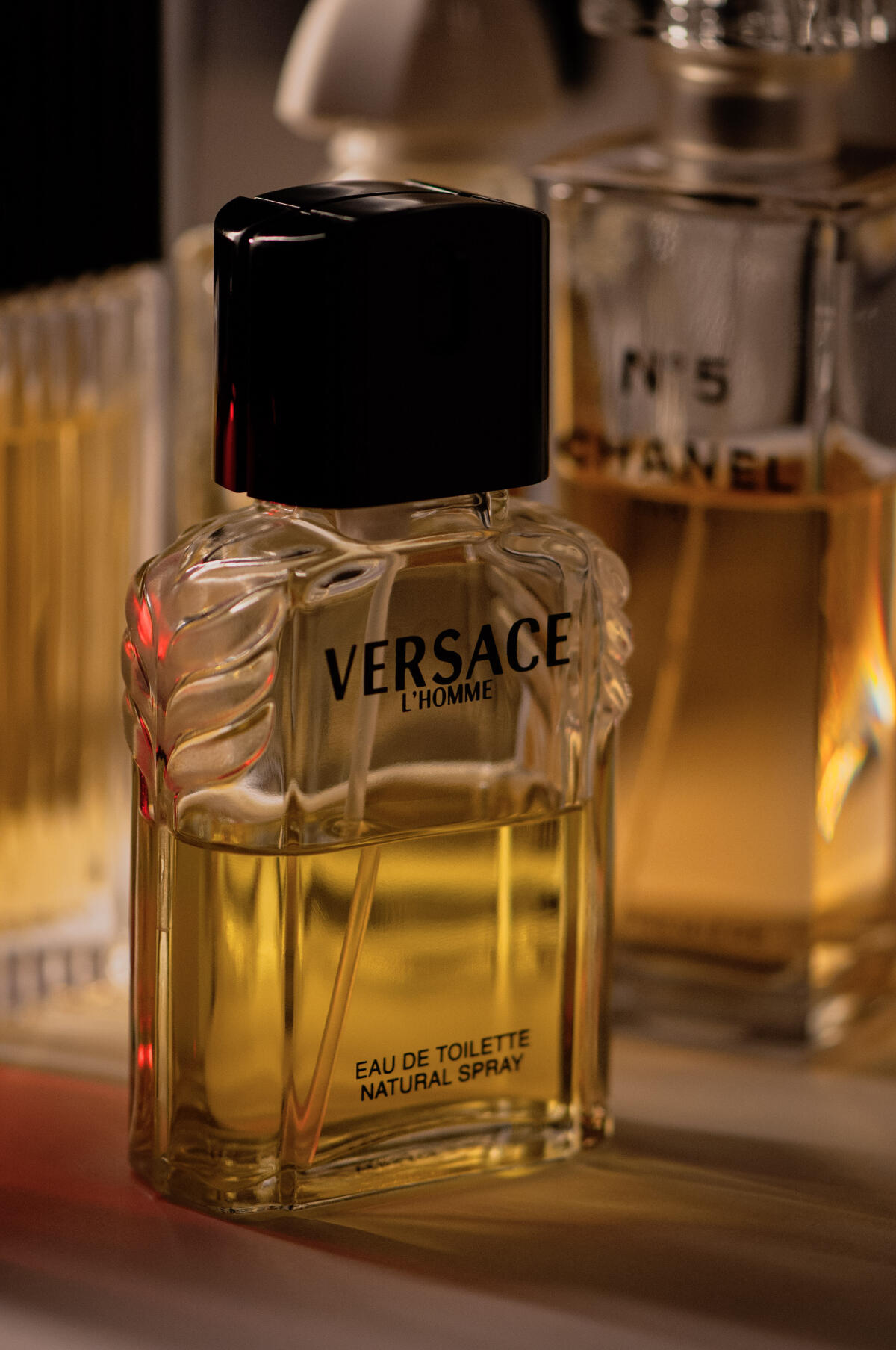 عطر ادکلن ورساچه لوم ورساچه - Versace L'Homme Versace - بررسی، قیمت و خرید