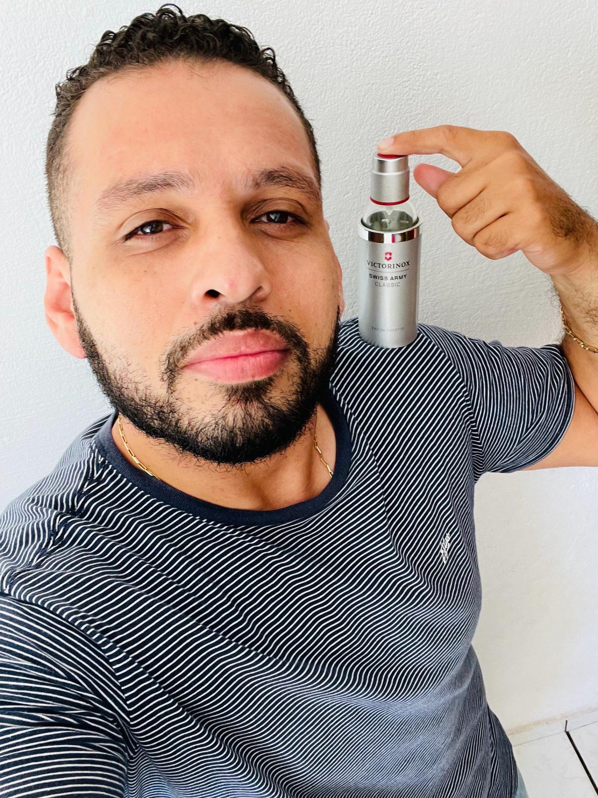 عطر ادکلن سوئیس آرمی ویکتورینوکس سوئیس آرمی - Swiss Army Victorinox Swiss Army - بررسی، قیمت و خرید