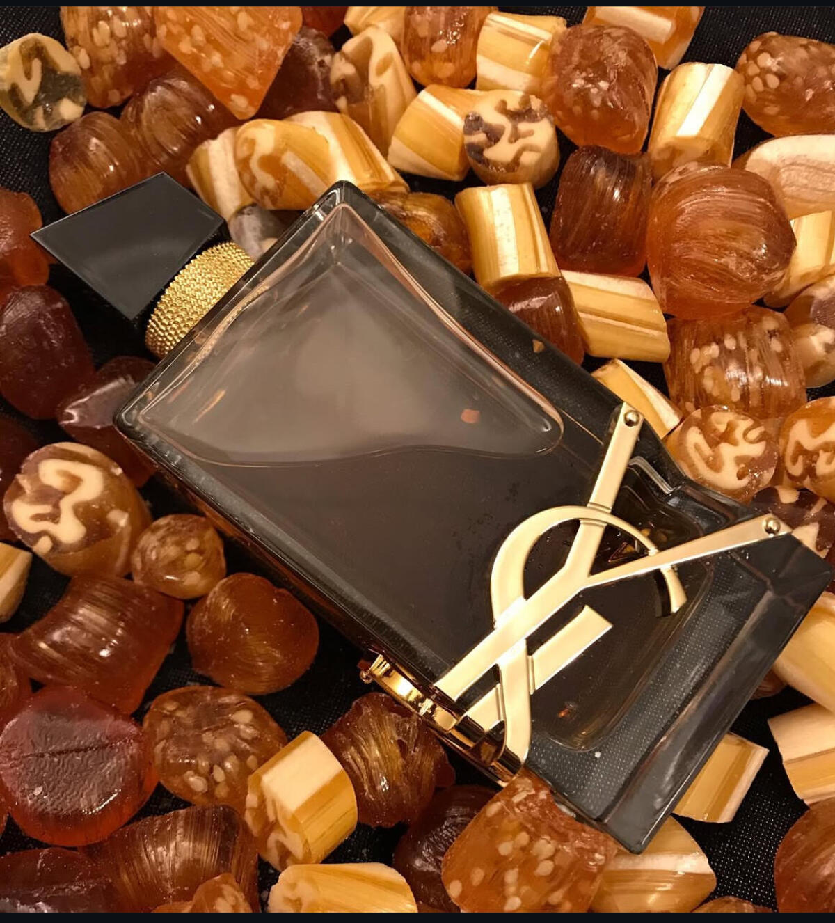 عطر ادکلن لیبره اینتنس ایو سن لوران - Libre Intense Yves Saint Laurent - بررسی، قیمت و خرید