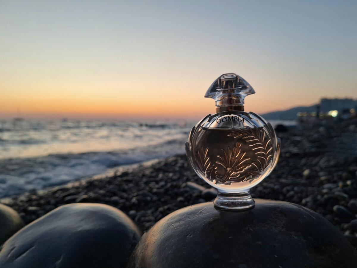عطر ادکلن اولیمپیا سولار رابان - Olympéa Solar Rabanne - بررسی، قیمت و خرید