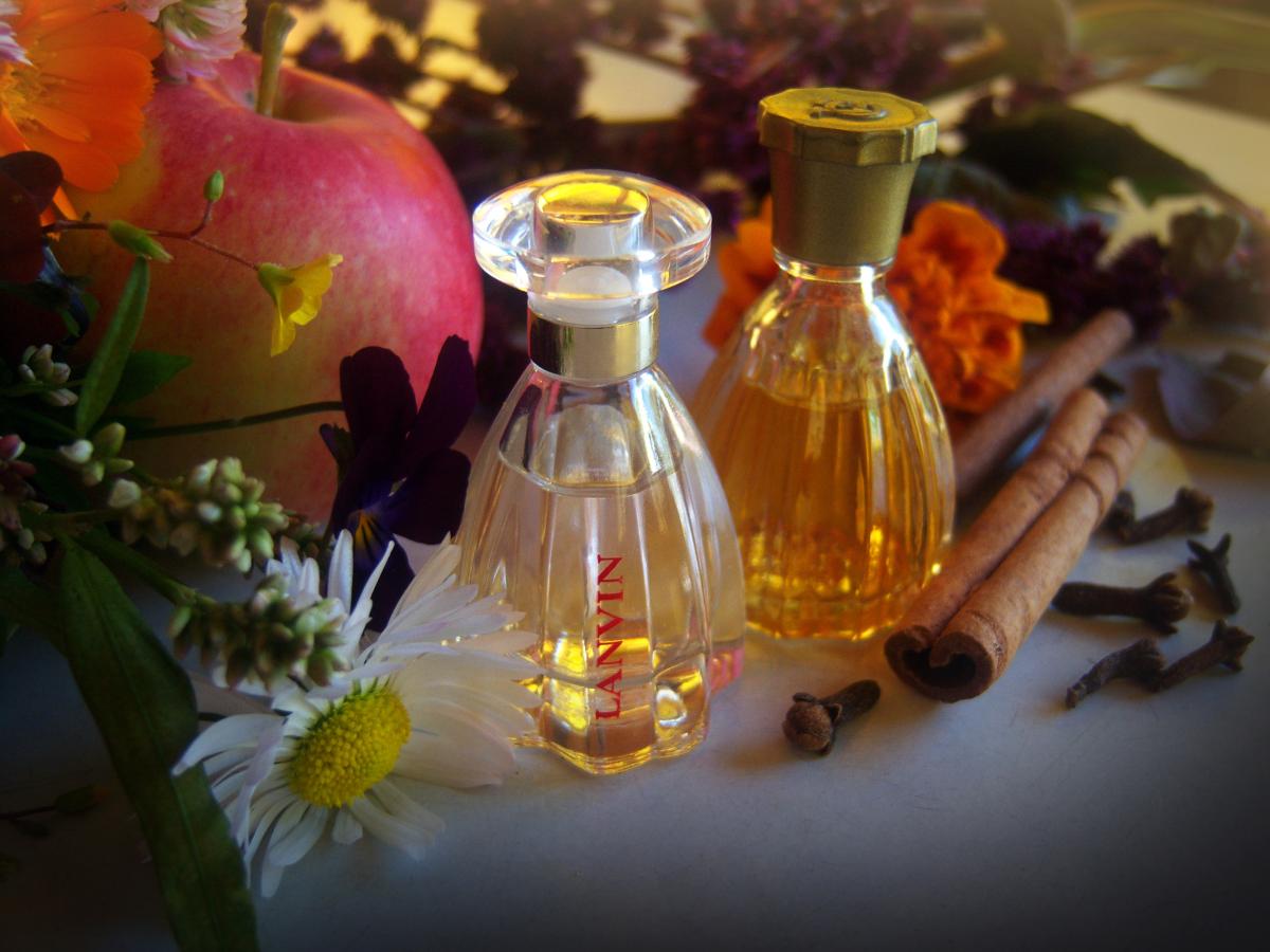 عطر ادکلن هاس‌شیش فم وی‌جاگا - Hascish Femme Veejaga - بررسی، قیمت و خرید