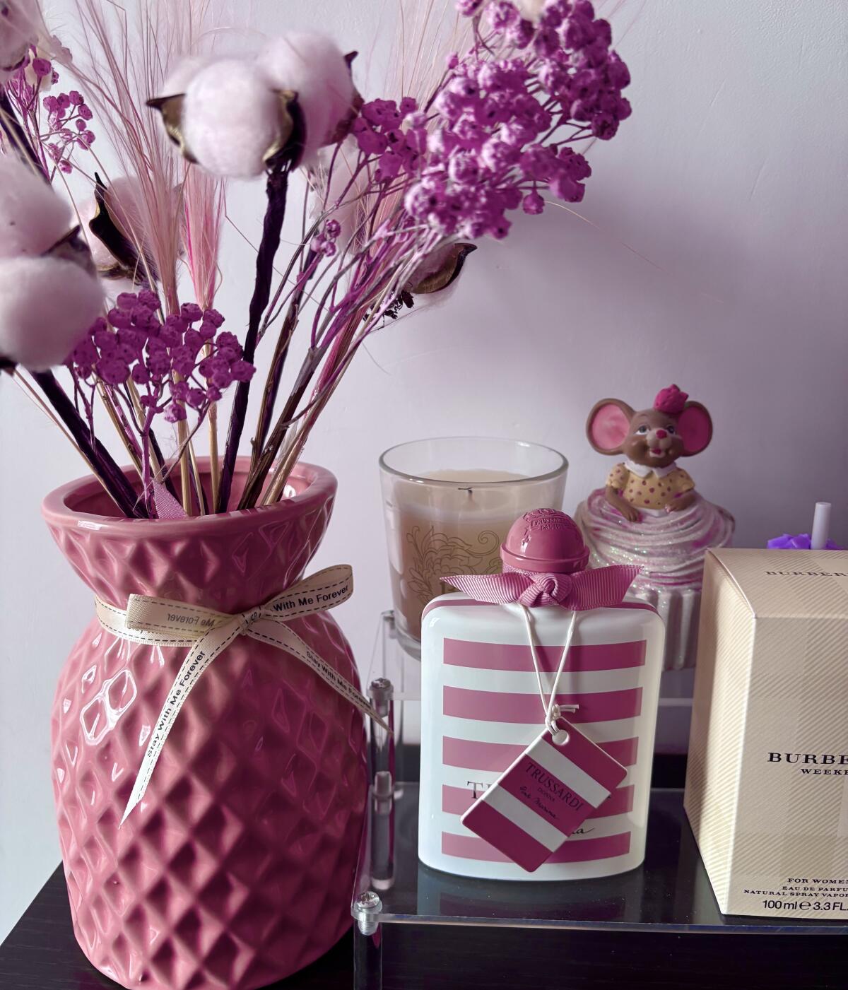 عطر ادکلن تروساردی دونا پینک مارینا تروساردی - Trussardi Donna Pink Marina Trussardi - بررسی، قیمت و خرید