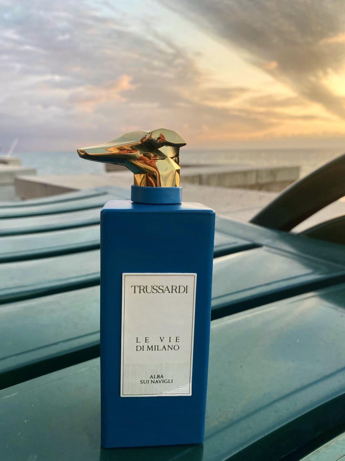 عطر ادکلن آلبا سوئی ناویلی تروساردی - Alba sui Navigli Trussardi - بررسی، قیمت و خرید
