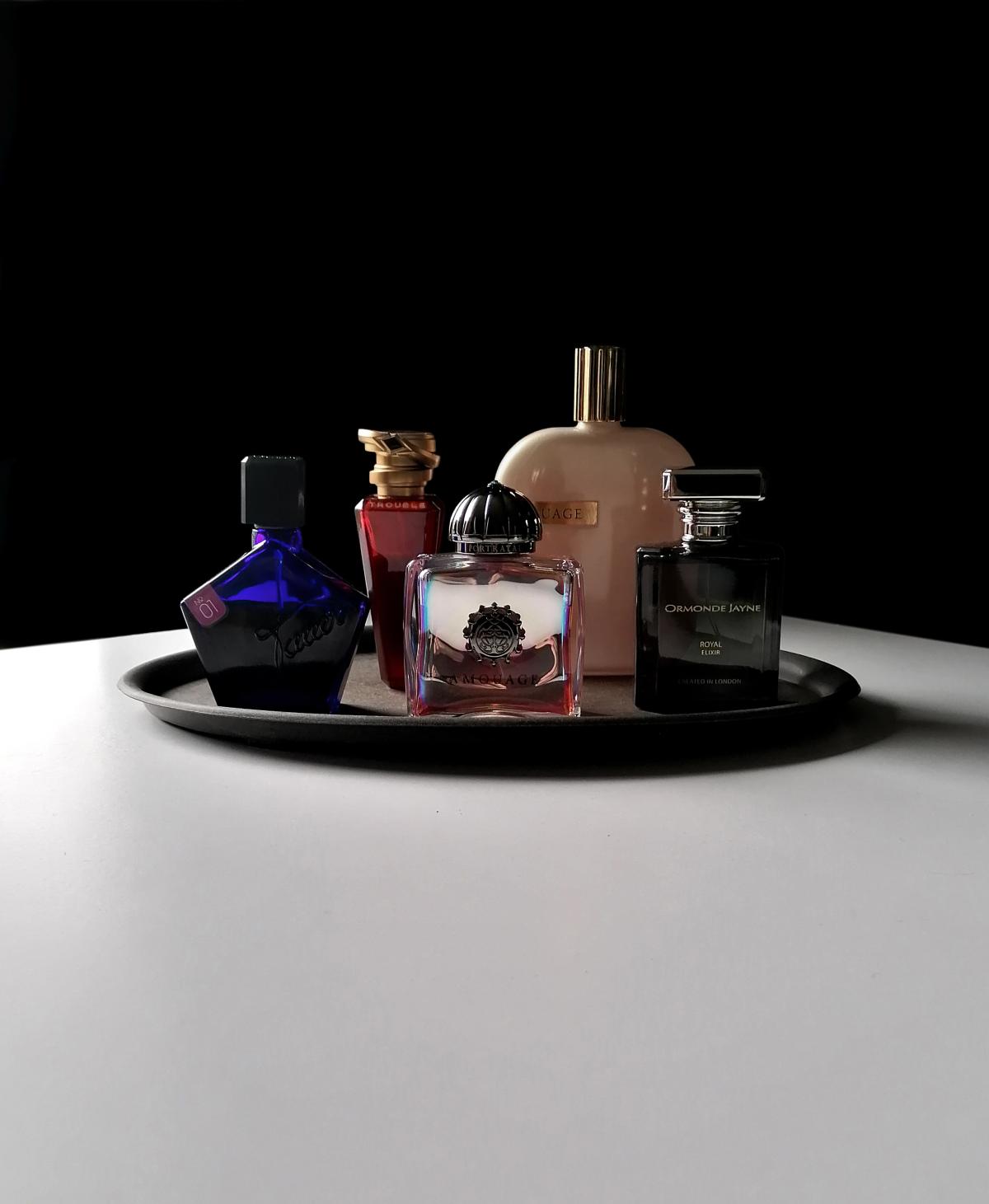 عطر ادکلن ۰۱ له ماروک پور ال تاور پرفیومز - 01 Le Maroc Pour Elle Tauer Perfumes - بررسی، قیمت و خرید