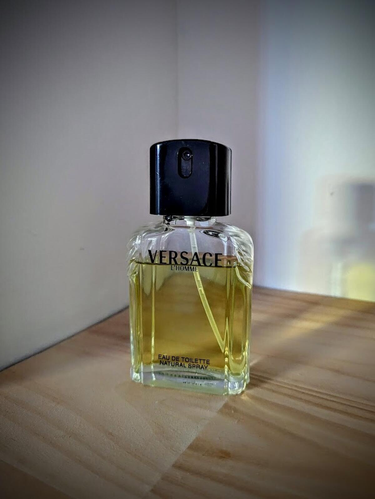 عطر ادکلن ورساچه لوم ورساچه - Versace L'Homme Versace - بررسی، قیمت و خرید