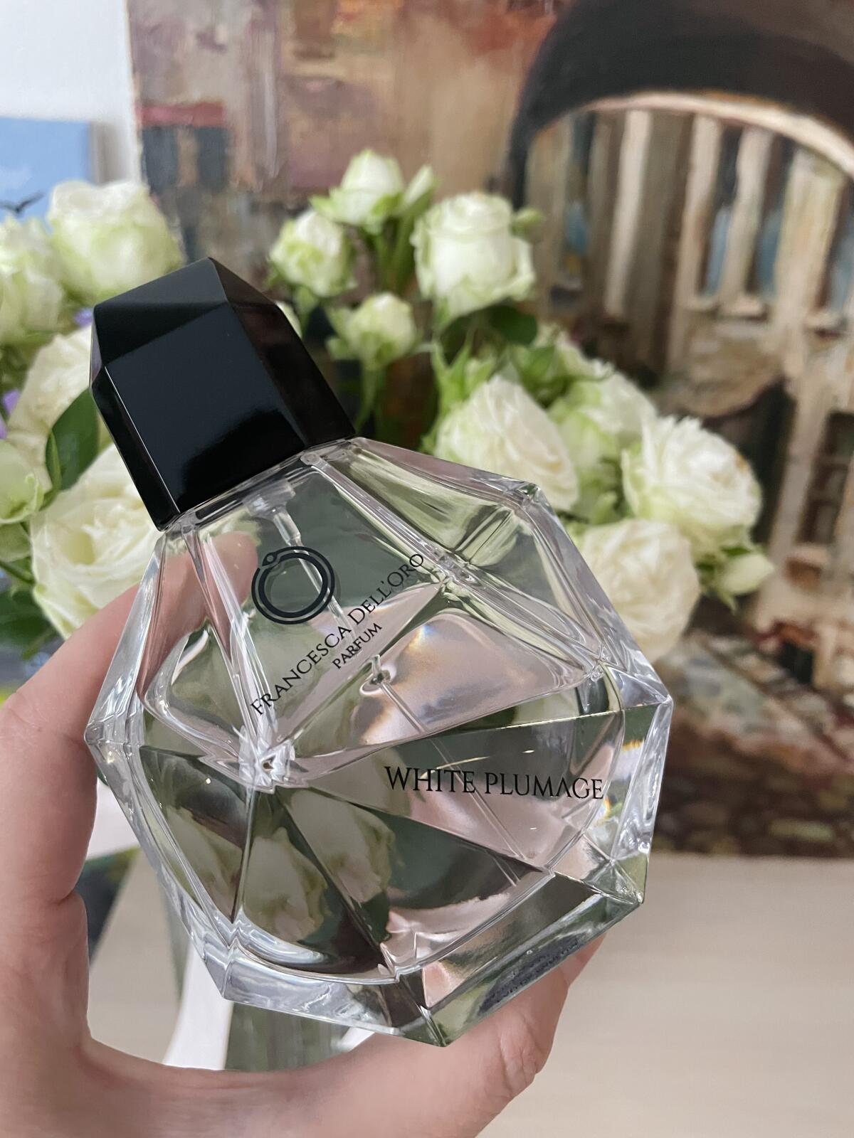 عطر ادکلن وایت پلومیج فرانچسکا دل اورو - White Plumage Francesca dell'Oro - بررسی، قیمت و خرید