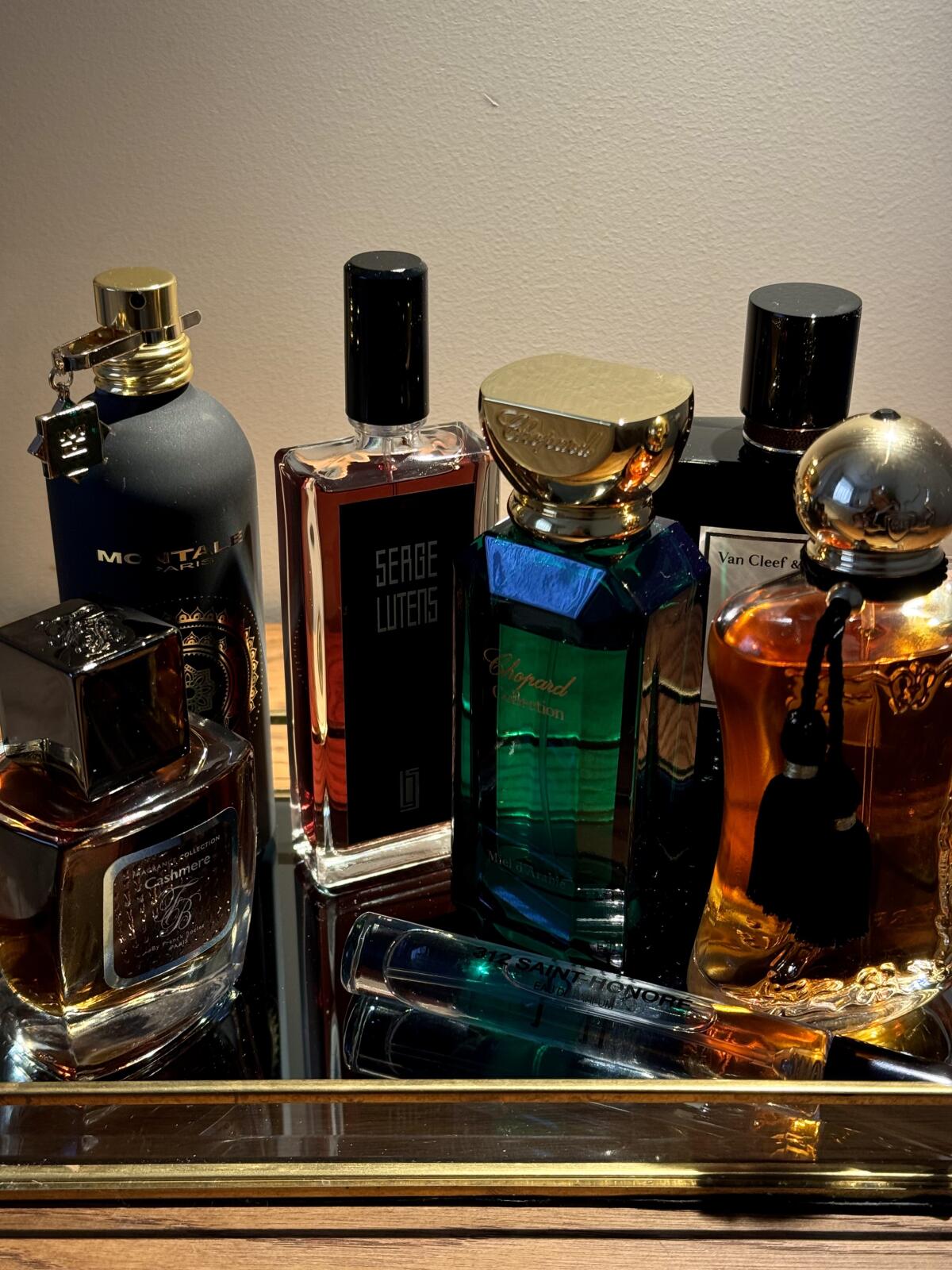 عطر ادکلن بوا دوری ون کلیف اند آرپلز - Bois Doré Van Cleef & Arpels - بررسی، قیمت و خرید
