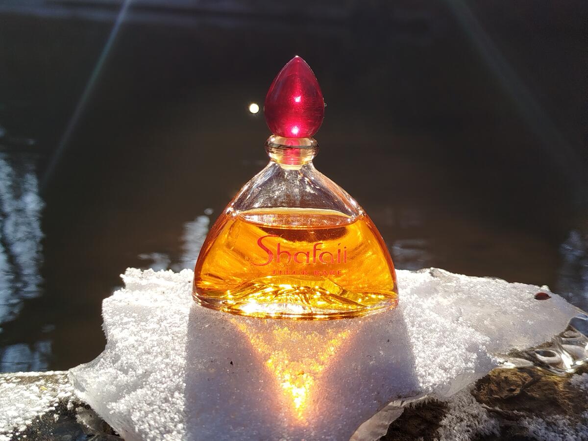 عطر ادکلن شفالی فلور ریر ایو روشه - Shafali Fleur Rare Yves Rocher - بررسی، قیمت و خرید