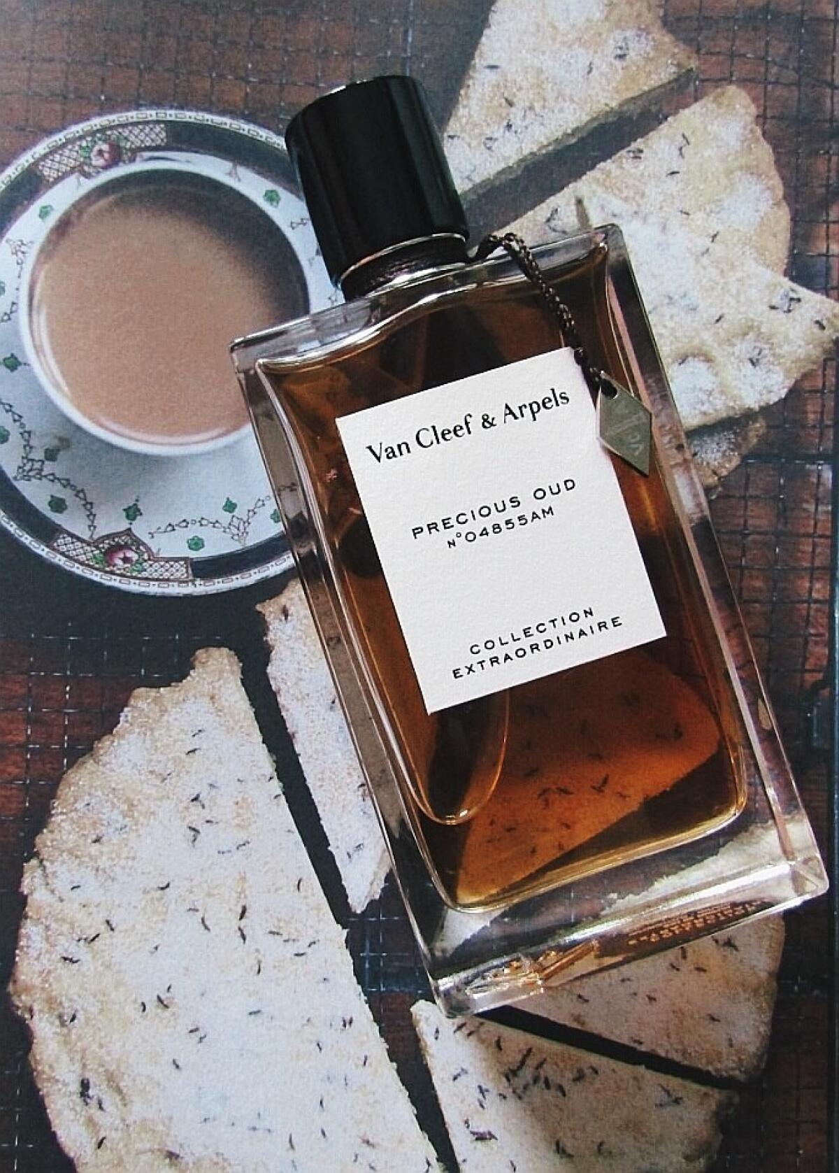 عطر ادکلن پرشس عود ون کلیف اند آرپلز - Precious Oud Van Cleef & Arpels - بررسی، قیمت و خرید