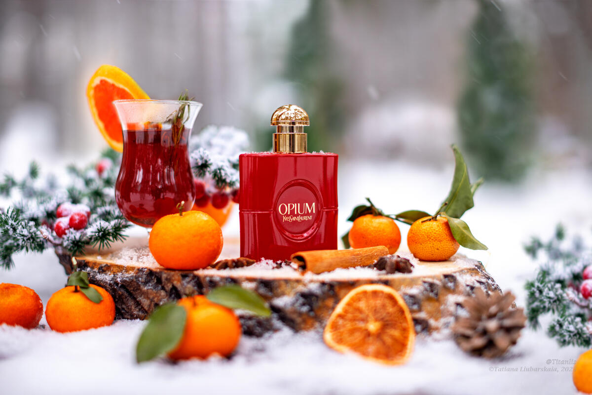 عطر ادکلن اوپیوم رژ فتال ایو سن لوران - Opium Rouge Fatal (Collector's Edition 2015) Yves Saint Laurent - بررسی، قیمت و خرید