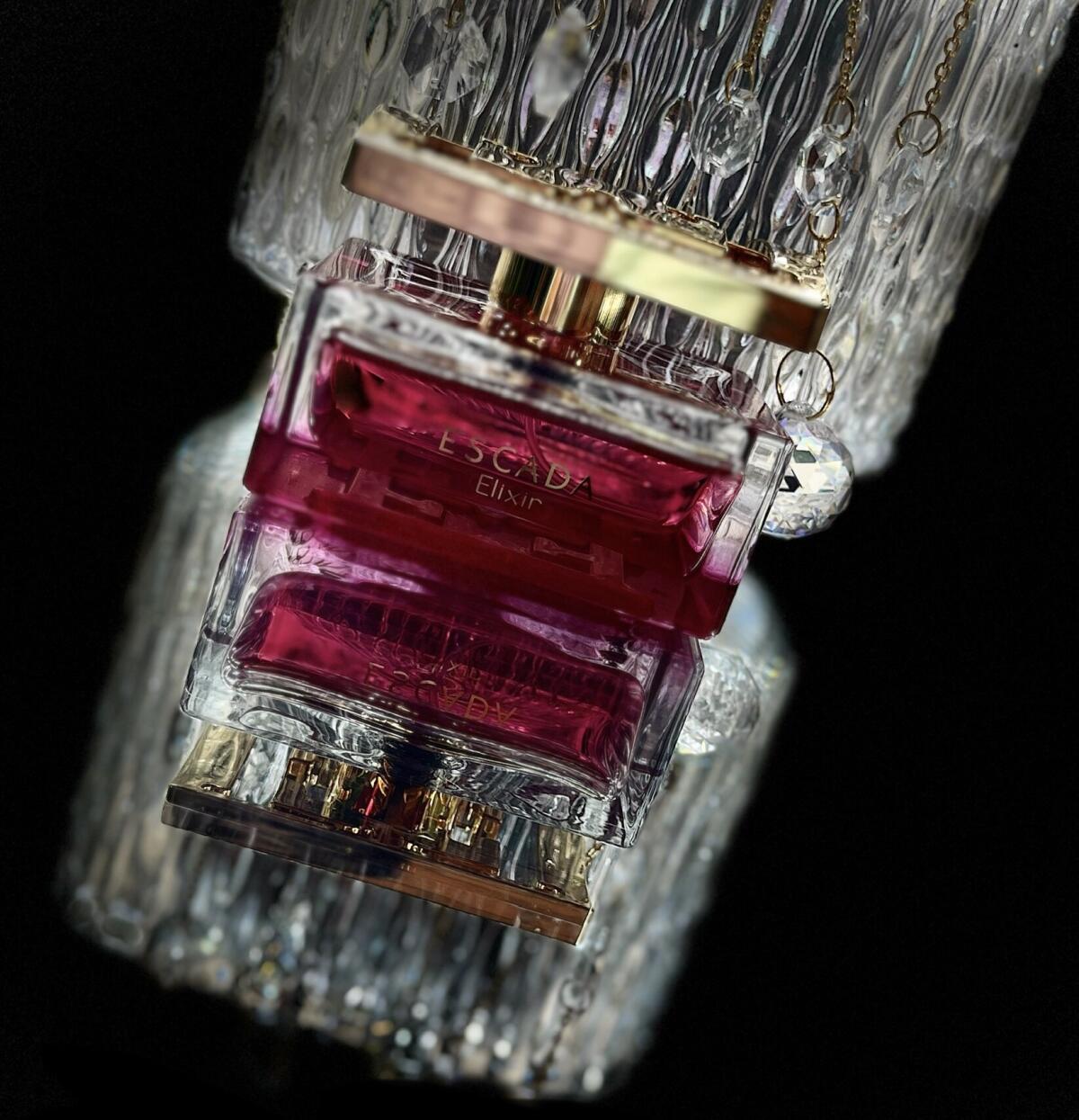 عطر ادکلن ایسپشلی اسکادا الکسیر اسکادا - Especially Escada Elixir Escada - بررسی، قیمت و خرید