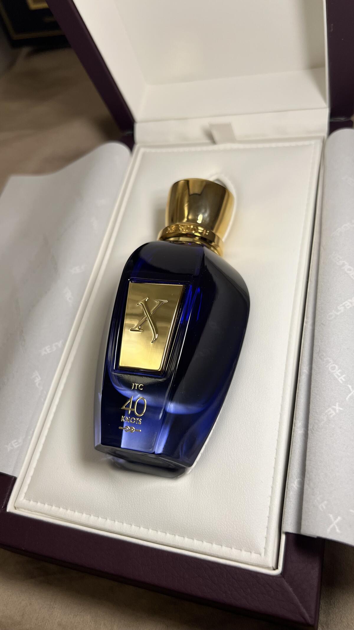 عطر ادکلن چهل نات زرژف - 40 Knots Xerjoff - بررسی، قیمت و خرید