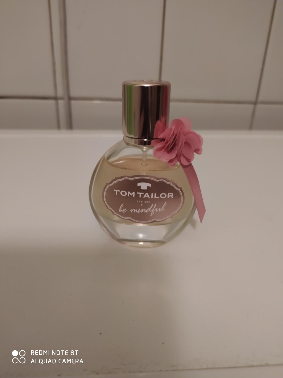 عطر ادکلن بی مایندفول وومن تام تیلور - Be Mindful Woman Tom Tailor - بررسی، قیمت و خرید