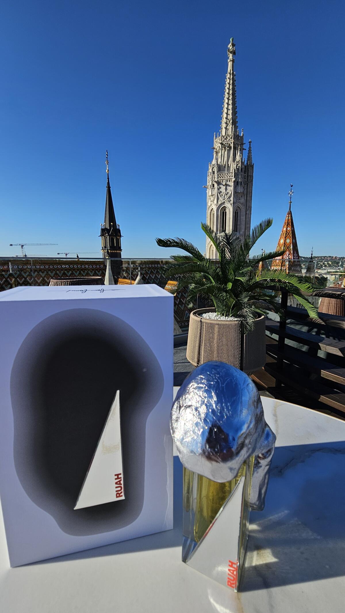 عطر ادکلن روح اکستریت د پرفیوم فیلیپو سورچینلی - Ruah Extrait de Parfum Filippo Sorcinelli - بررسی، قیمت و خرید