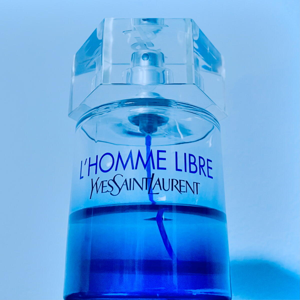 عطر ادکلن لوم لیبر ایو سن لورن - L'Homme Libre Yves Saint Laurent - بررسی، قیمت و خرید