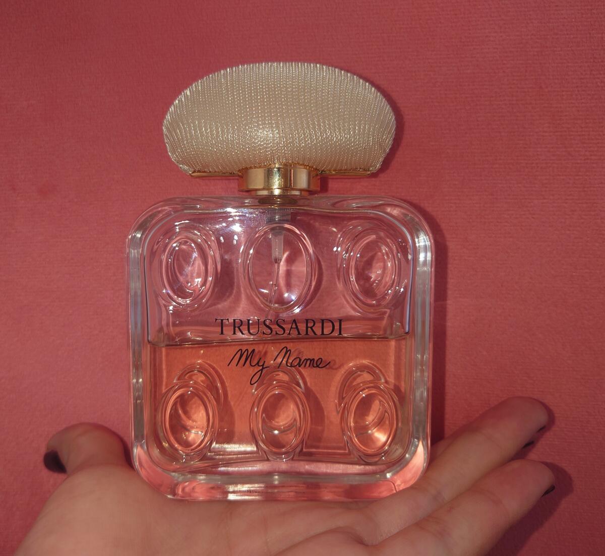 عطر ادکلن مای نیم تروساردی - My Name Trussardi - بررسی، قیمت و خرید