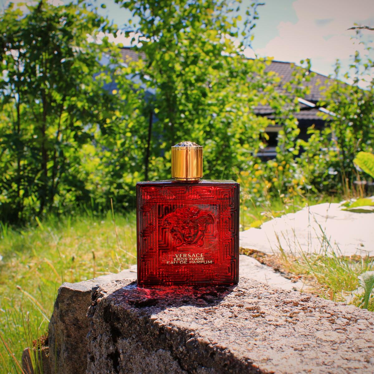 عطر ادکلن ایروس فلیم ورساچه - Eros Flame Versace - بررسی، قیمت و خرید