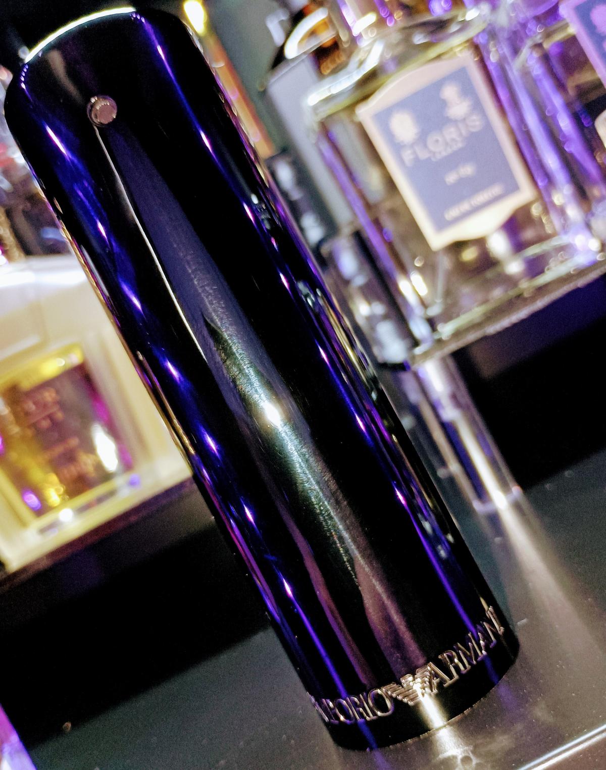 عطر ادکلن امپریو آرمانی نایت جورجیو آرمانی - Emporio Armani Night Giorgio Armani - بررسی، قیمت و خرید