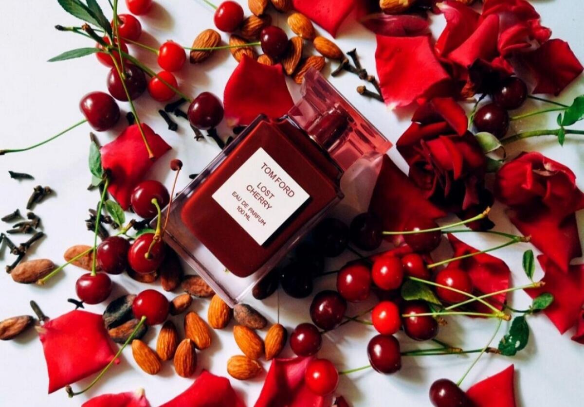 عطر ادکلن لاست چری تام فورد - Lost Cherry Tom Ford - بررسی، قیمت و خرید