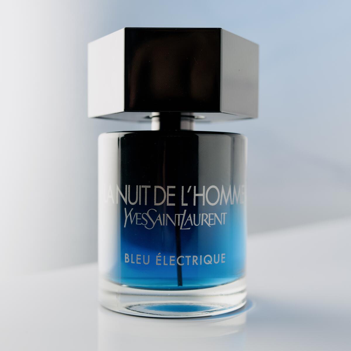 عطر ادکلن له نوی دو لوم بلو الکتریک ایو سن لورن - La Nuit de L'Homme Bleu Électrique Yves Saint Laurent - بررسی، قیمت و خرید