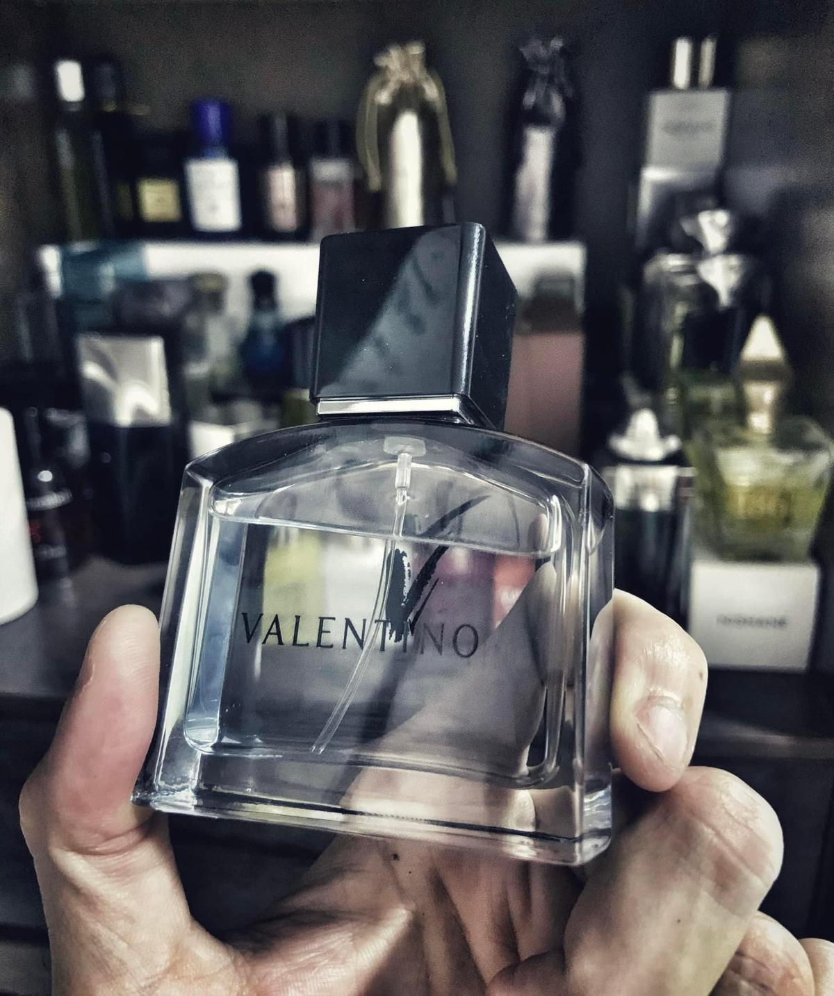 عطر ادکلن وی پور هوم والنتینو - V pour Homme Valentino - بررسی، قیمت و خرید