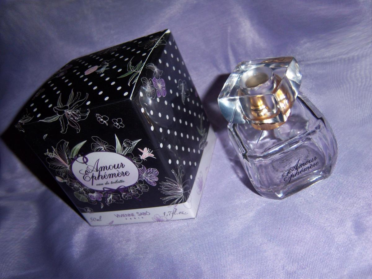 عطر ادکلن آمور افمر ویویان سابو - Amour Ephemere Vivienne Sabo - بررسی، قیمت و خرید