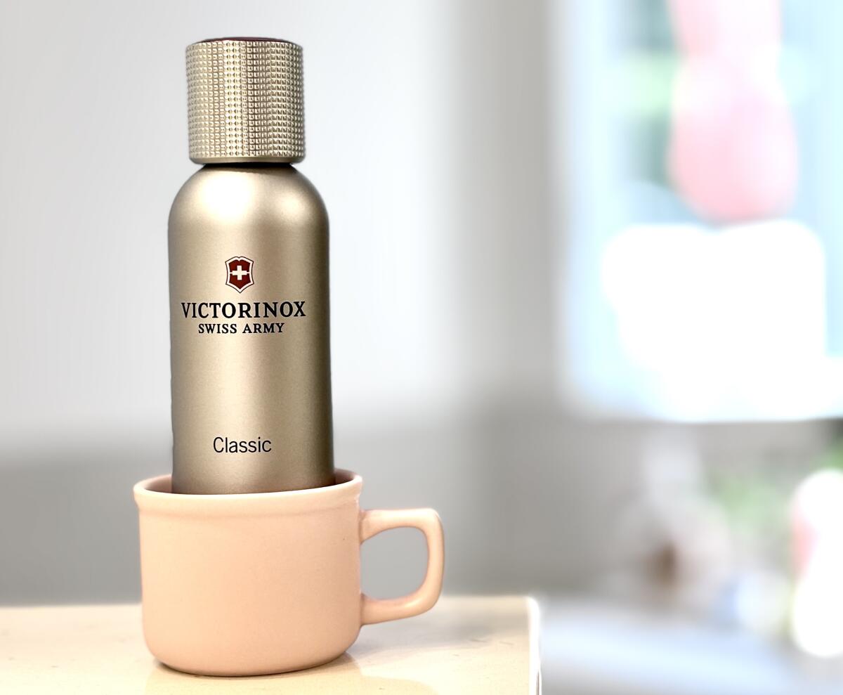 عطر ادکلن سوئیس آرمی ویکتورینوکس سوئیس آرمی - Swiss Army Victorinox Swiss Army - بررسی، قیمت و خرید