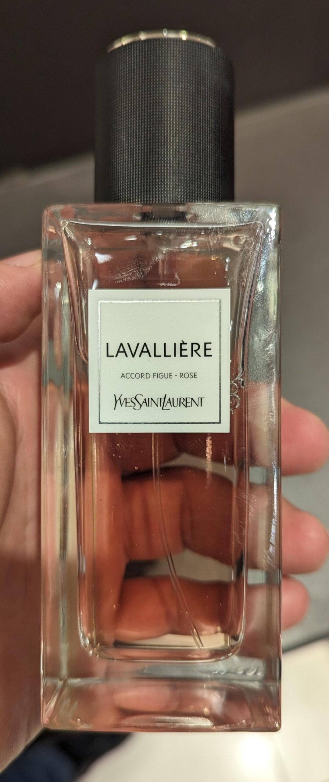عطر ادکلن لاوالیه ایو سن لوران - Lavalliere Yves Saint Laurent - بررسی، قیمت و خرید