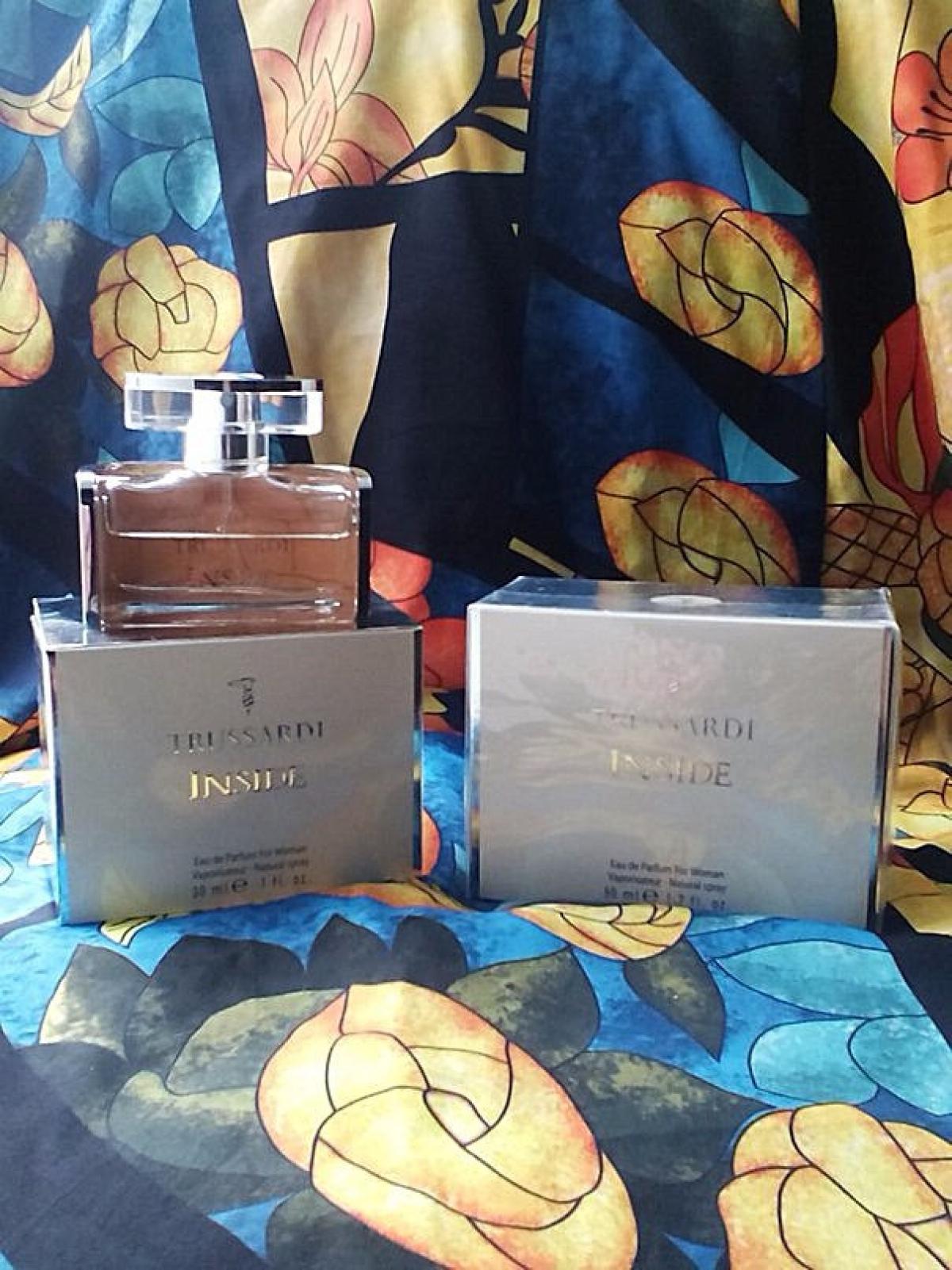 عطر ادکلن تروساردی اینساید فور ویمن تروساردی - Trussardi Inside for women Trussardi - بررسی، قیمت و خرید