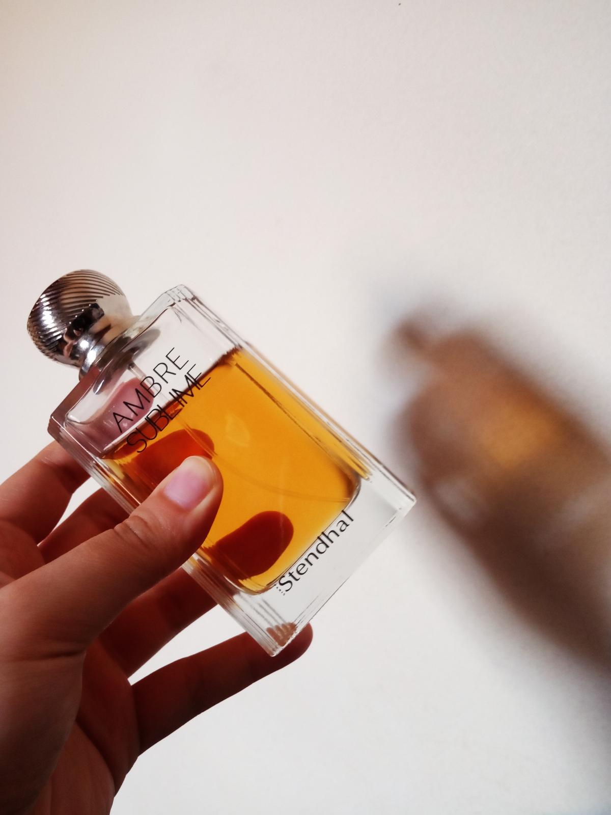 عطر ادکلن آمبر سوبلیم اِستِندال - Ambre Sublime Stendhal - بررسی، قیمت و خرید