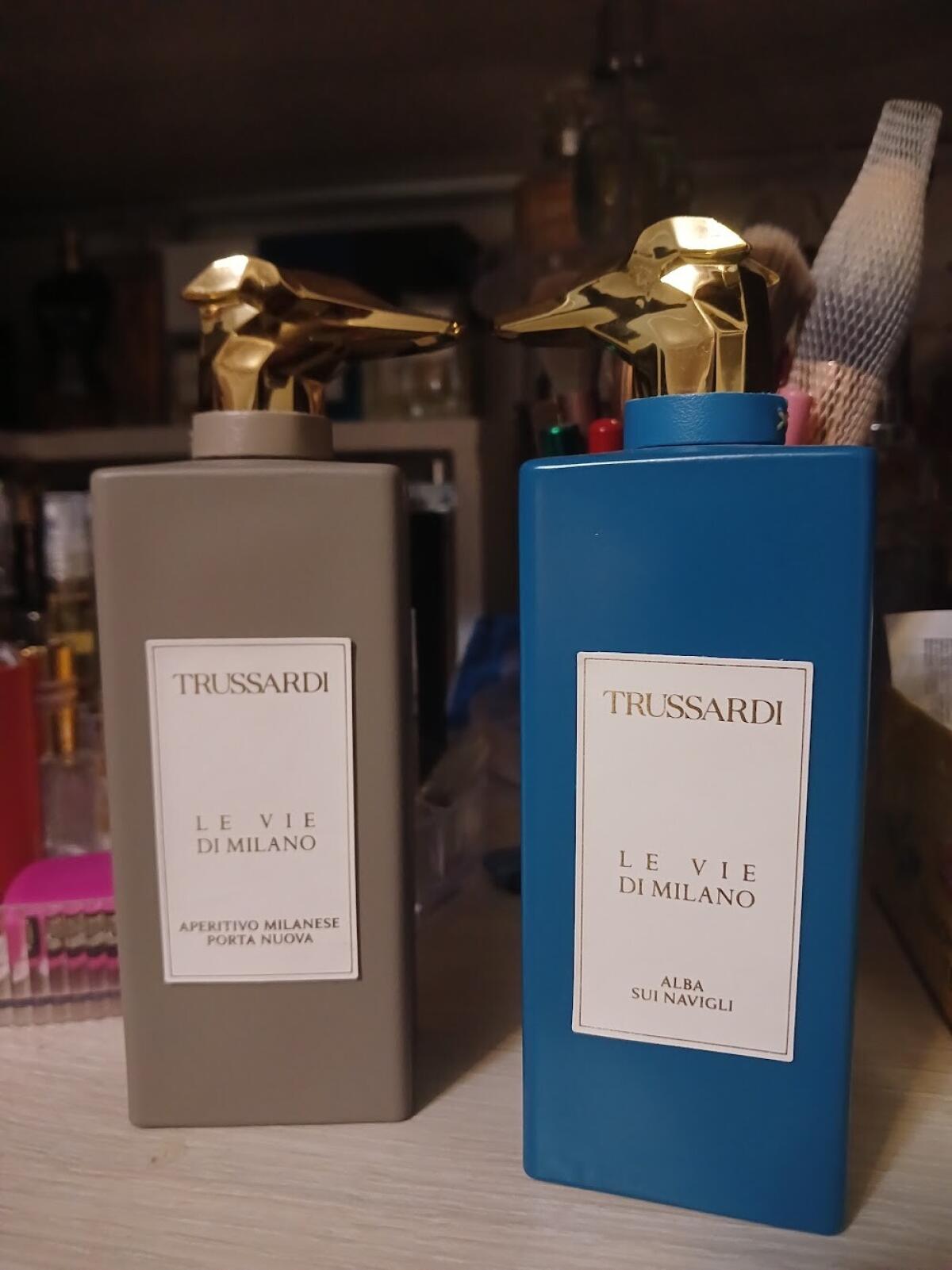 عطر ادکلن آلبا سوئی ناویلی تروساردی - Alba sui Navigli Trussardi - بررسی، قیمت و خرید