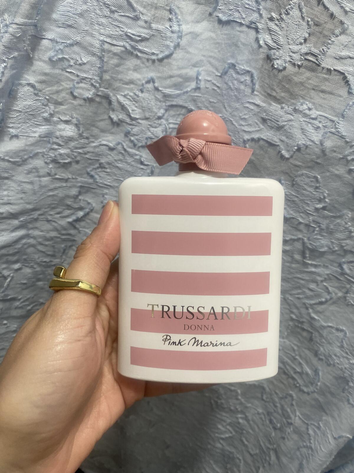 عطر ادکلن تروساردی دونا پینک مارینا تروساردی - Trussardi Donna Pink Marina Trussardi - بررسی، قیمت و خرید
