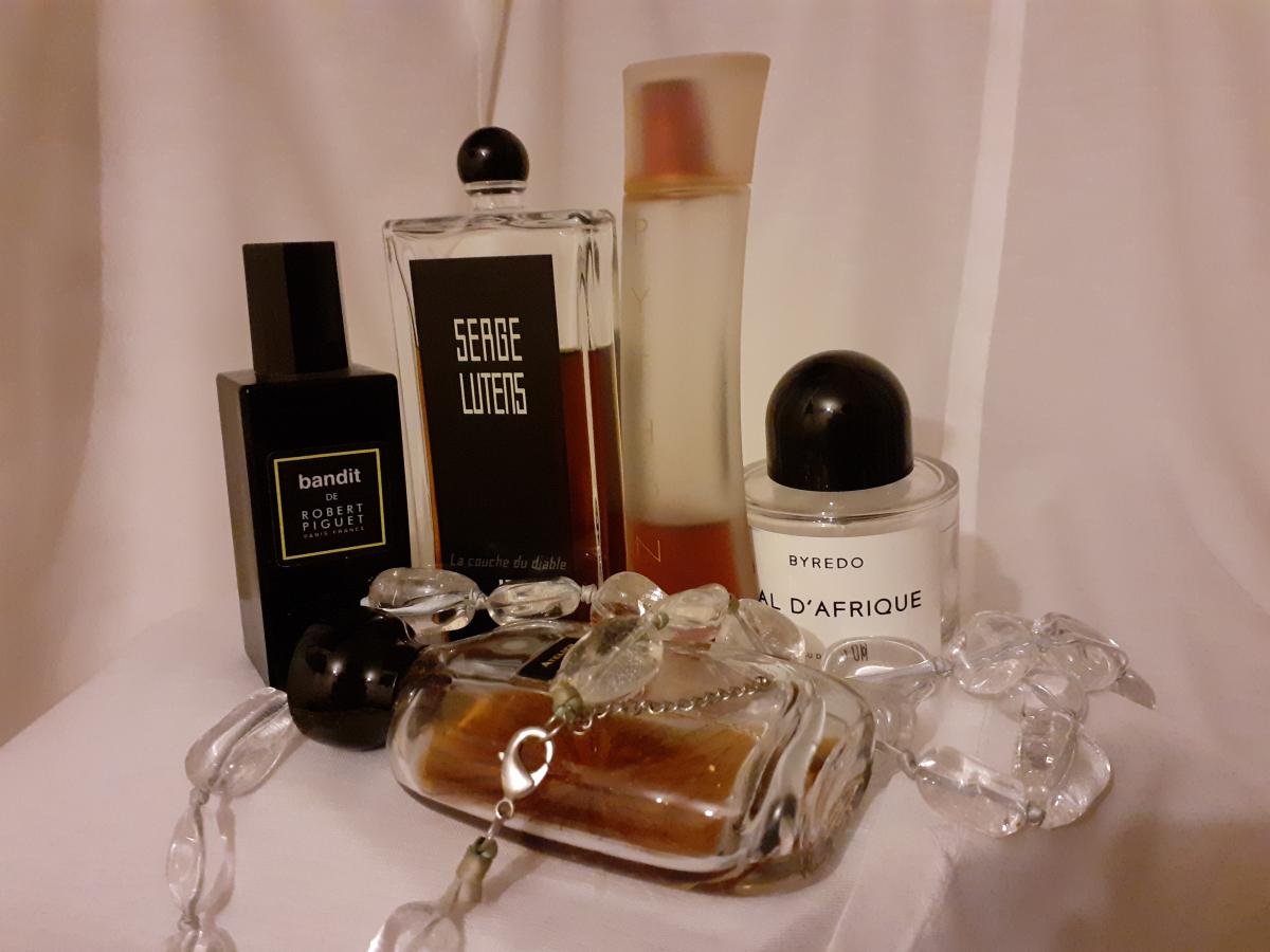 عطر ادکلن پایتون تروساردی - Python Trussardi - بررسی، قیمت و خرید