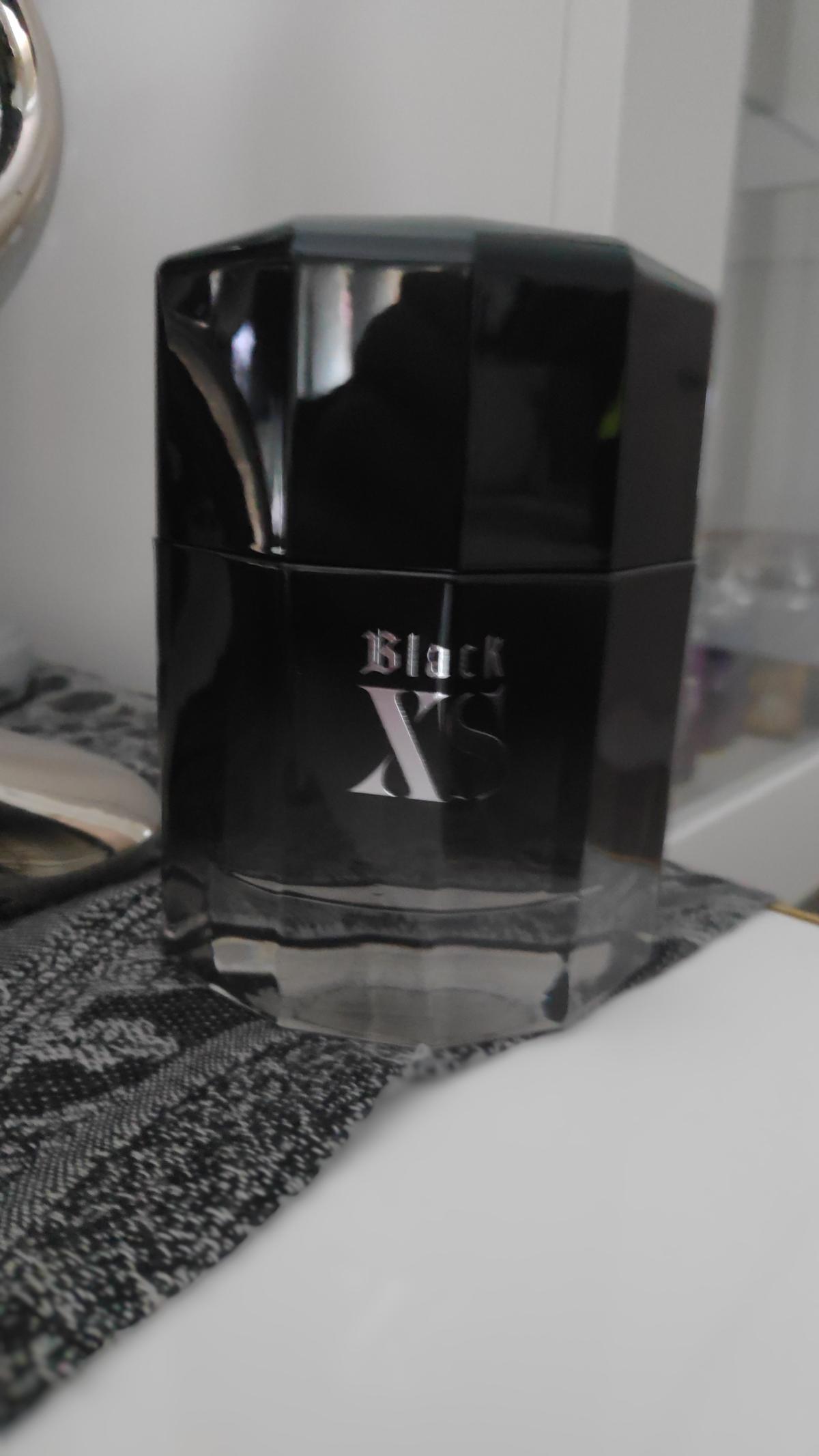 عطر ادکلن بلک ایکس اس رابان - Black XS (2018) Rabanne - بررسی، قیمت و خرید