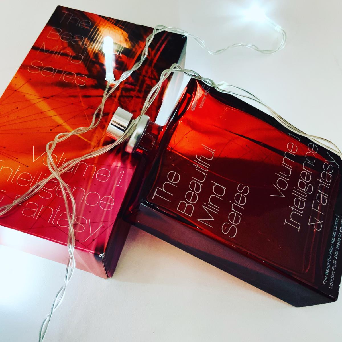 عطر ادکلن وُلـیوم آی اینتلیجنس اند فَنتِسی دی بیوتیفول مایند سریز - Volume I Intelligence & Fantasy The Beautiful Mind Series - بررسی، قیمت و خرید