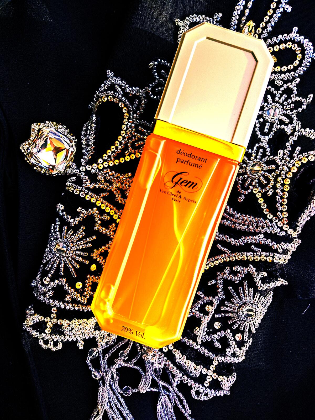 عطر ادکلن جِم او دو تویلت ون کلیف اند آرپلس - Gem Eau de Toilette Van Cleef & Arpels - بررسی، قیمت و خرید