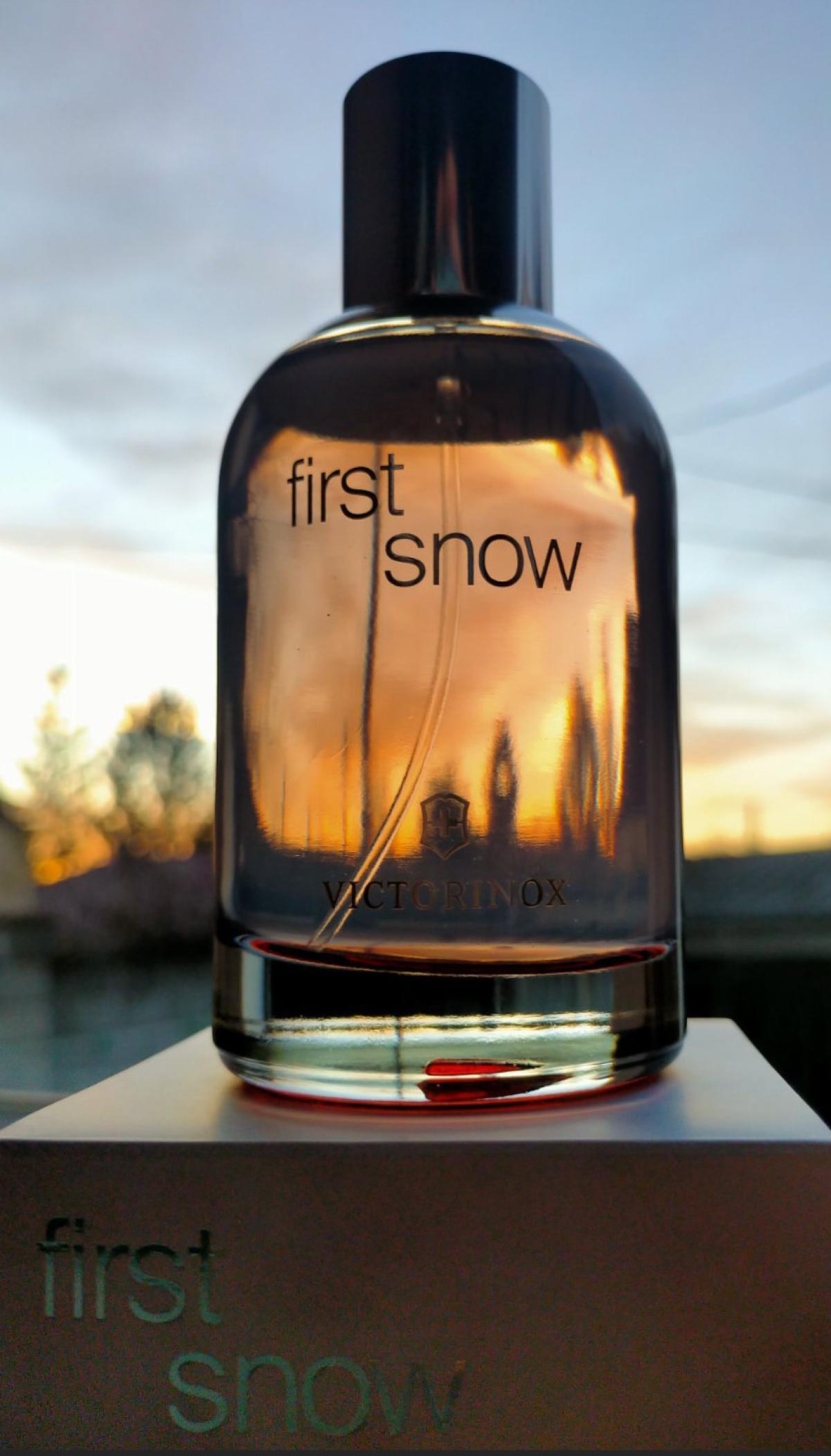 عطر ادکلن فرست اسنو ویکتورینوکس سویس آرمی - First Snow Victorinox Swiss Army - بررسی، قیمت و خرید