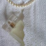 عطر ادکلن پیور وایت لینن استی لادر - Pure White Linen Estée Lauder - بررسی، قیمت و خرید