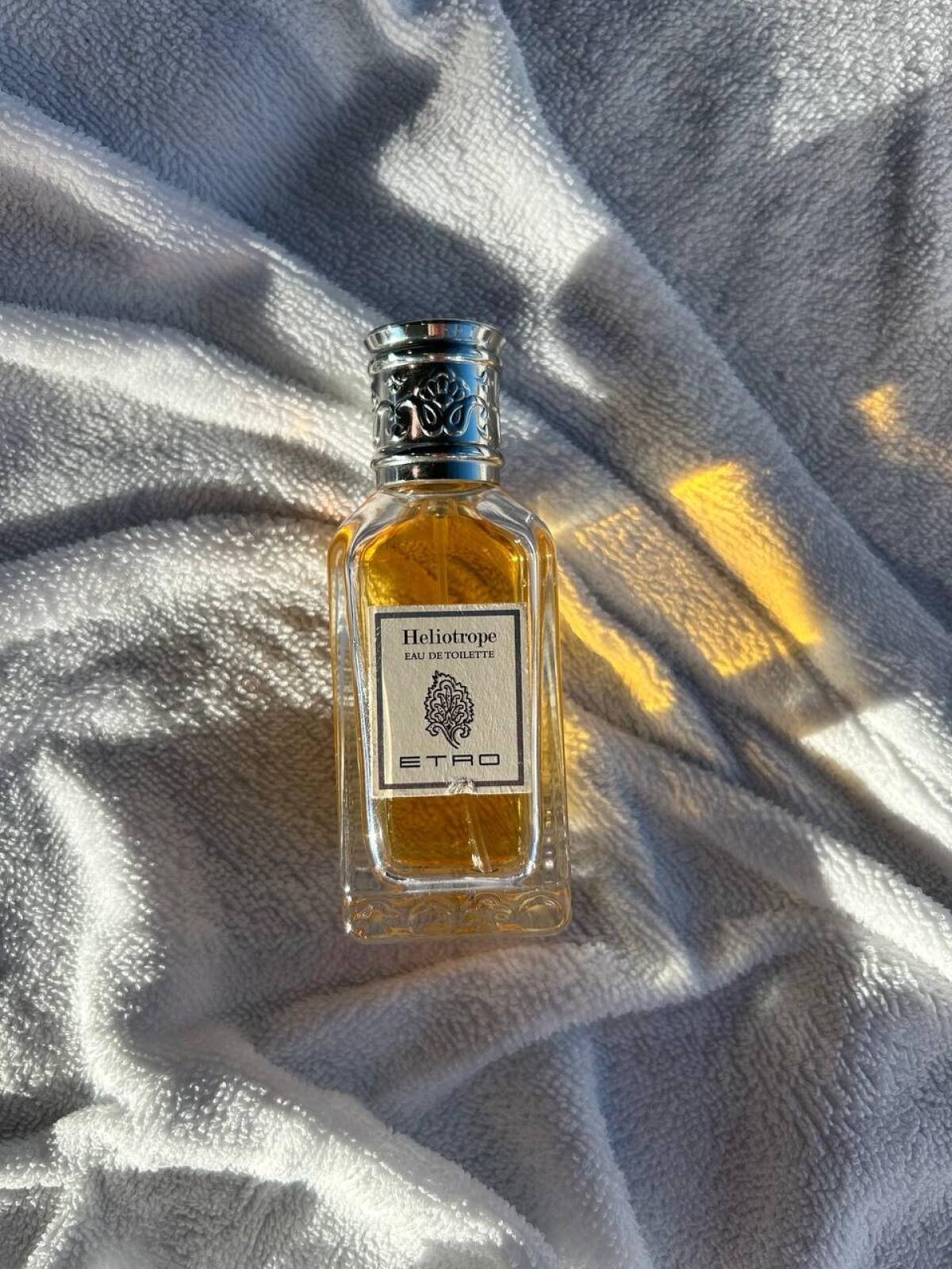 عطر ادکلن هلیوتروپ اترو - Heliotrope Etro - بررسی، قیمت و خرید