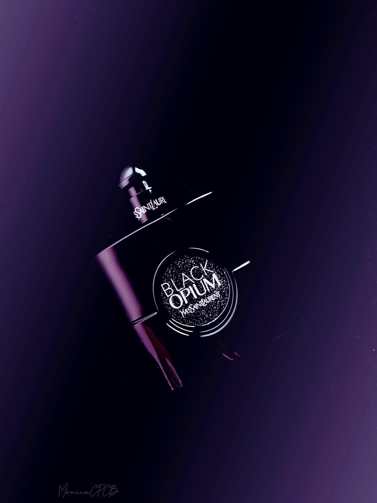 عطر ادکلن بلک اوپیوم له پارفوم ایو سن لوران - Black Opium Le Parfum Yves Saint Laurent - بررسی، قیمت و خرید