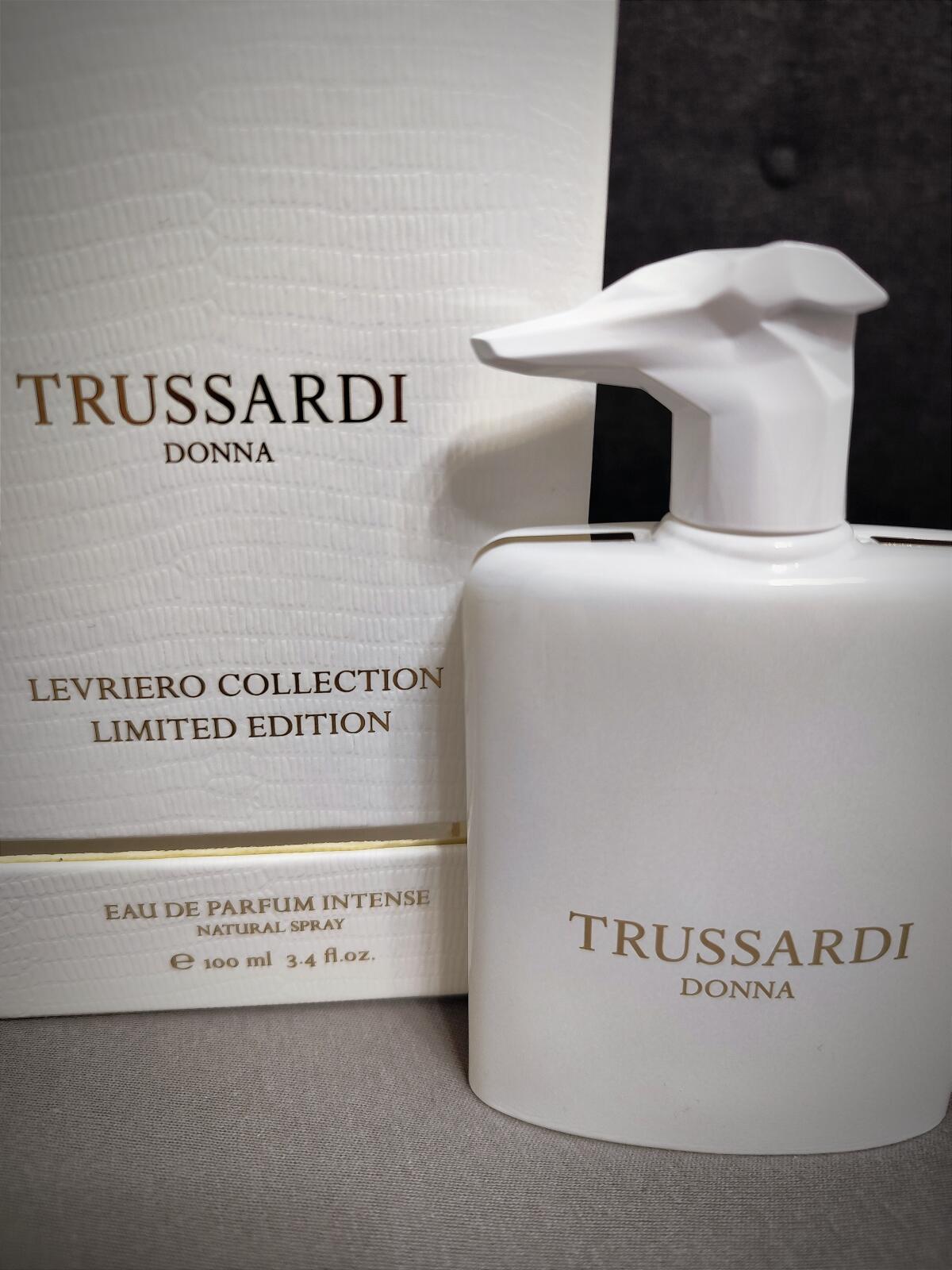 عطر ادکلن تروساردی دونا لووریرو لیمیتد ادیشن ترساردی - Trussardi Donna Levriero Limited Edition Trussardi - بررسی، قیمت و خرید