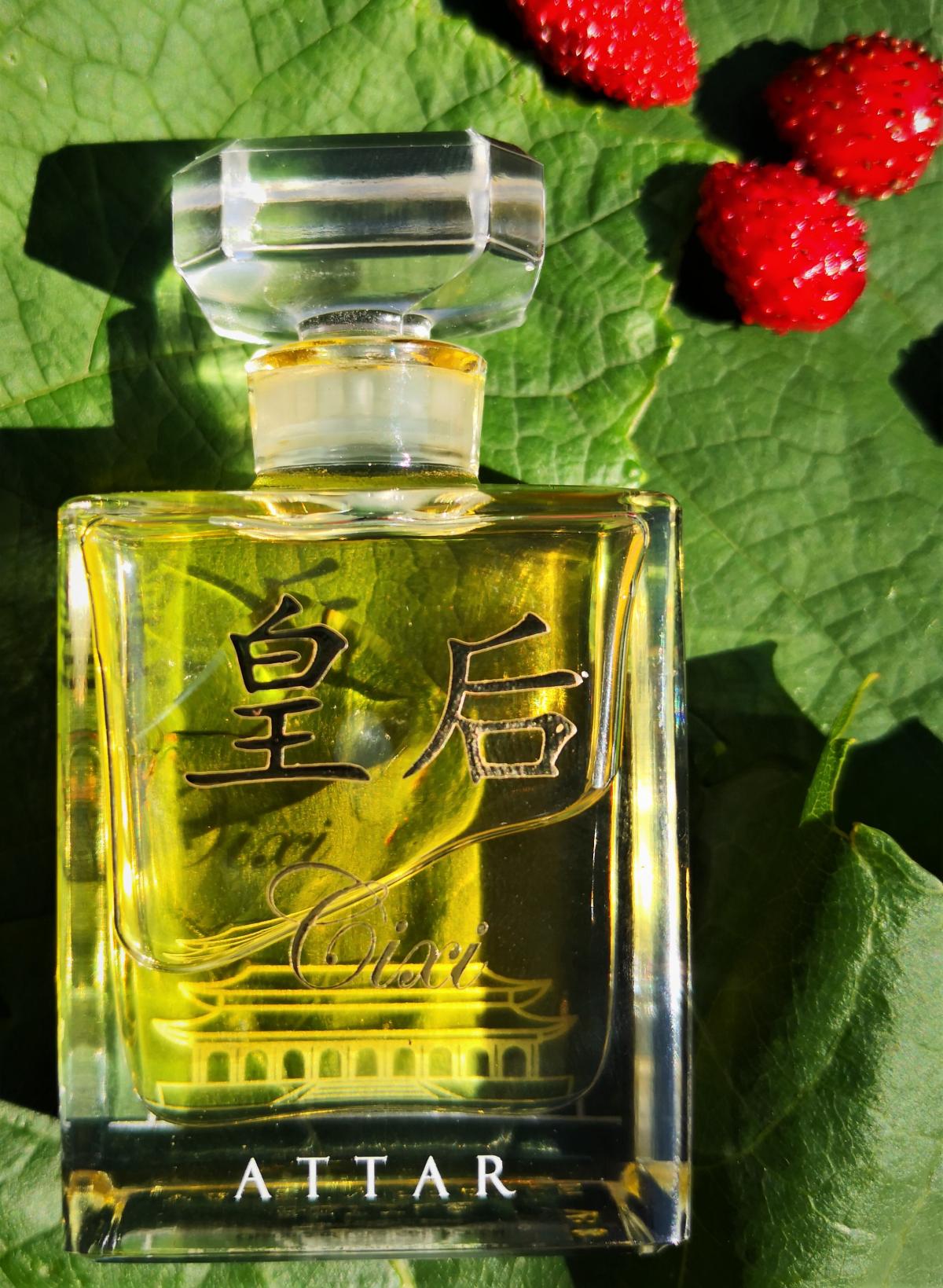 عطر ادکلن سیسی عطار تاباکورا پارفومز - Cixi Attar Tabacora Parfums - بررسی، قیمت و خرید