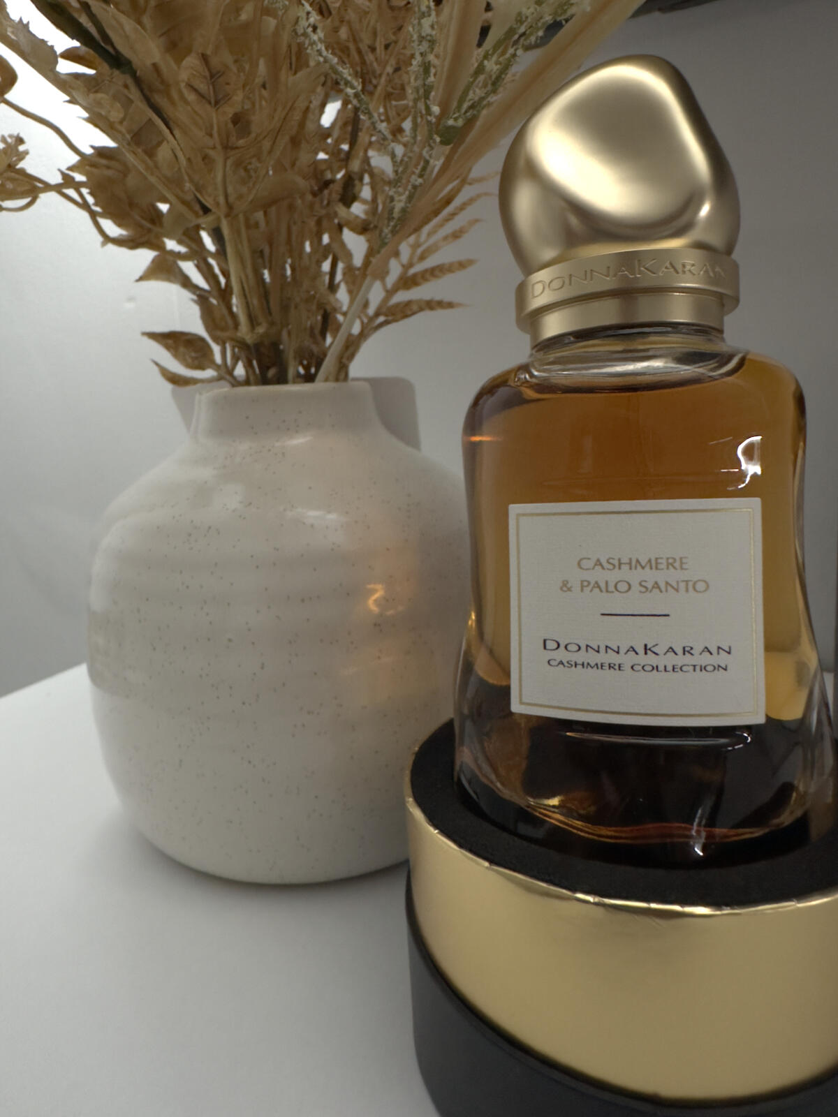 عطر ادکلن کشمر اند پالو سانتو دانا کارن - Cashmere & Palo Santo Donna Karan - بررسی، قیمت و خرید