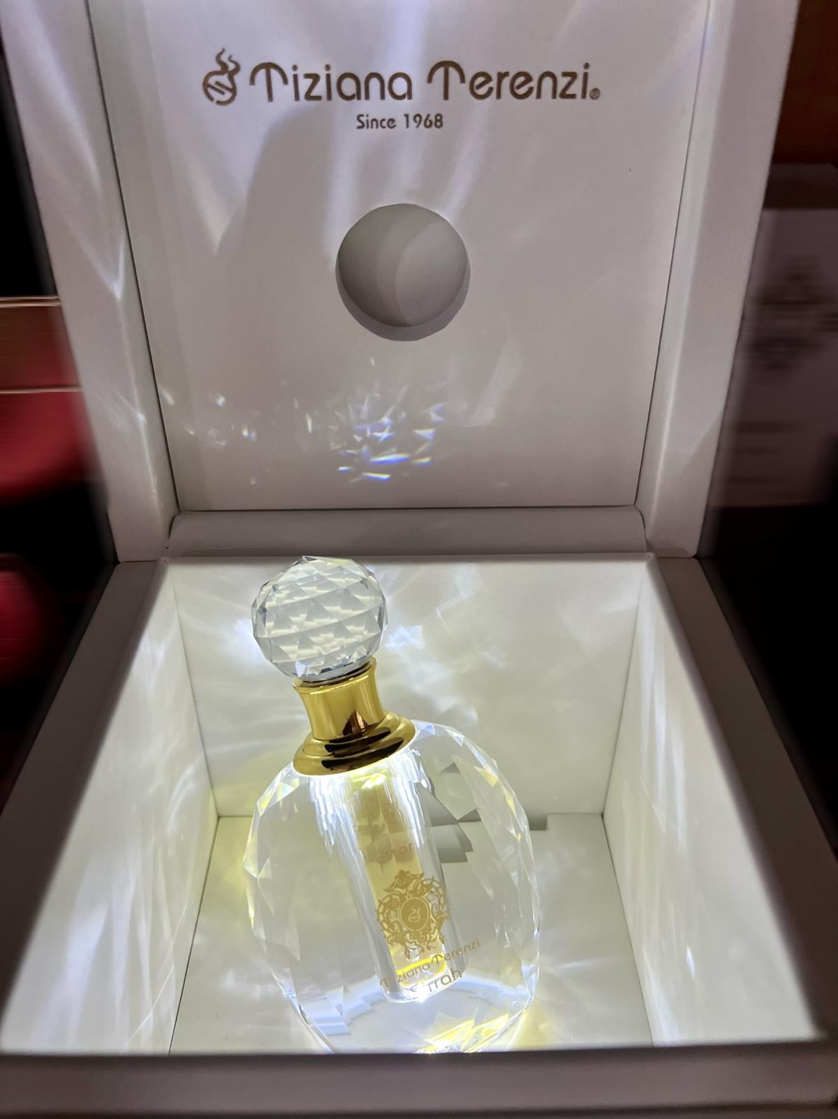 عطر ادکلن سیرا عطار تیتزیانا ترنزی - Sirrah Attar Tiziana Terenzi - بررسی، قیمت و خرید