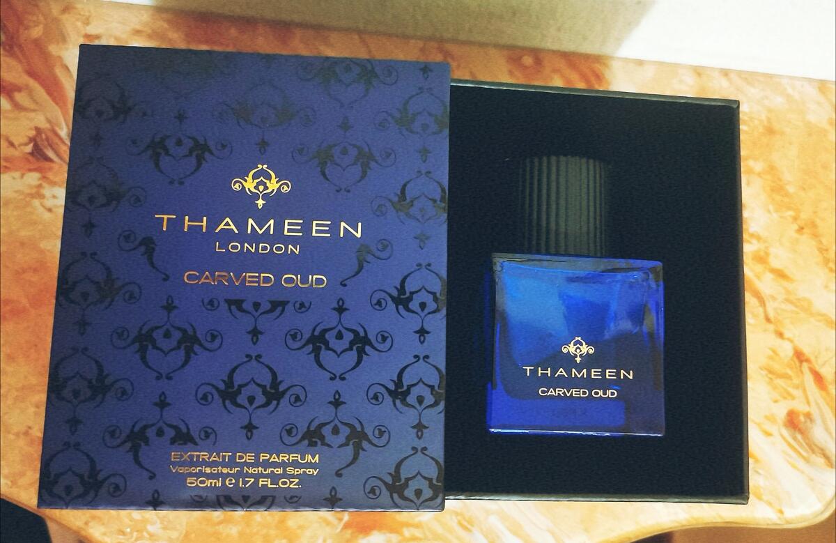 عطر ادکلن کارود ثَمین - Carved Oud Thameen - بررسی، قیمت و خرید