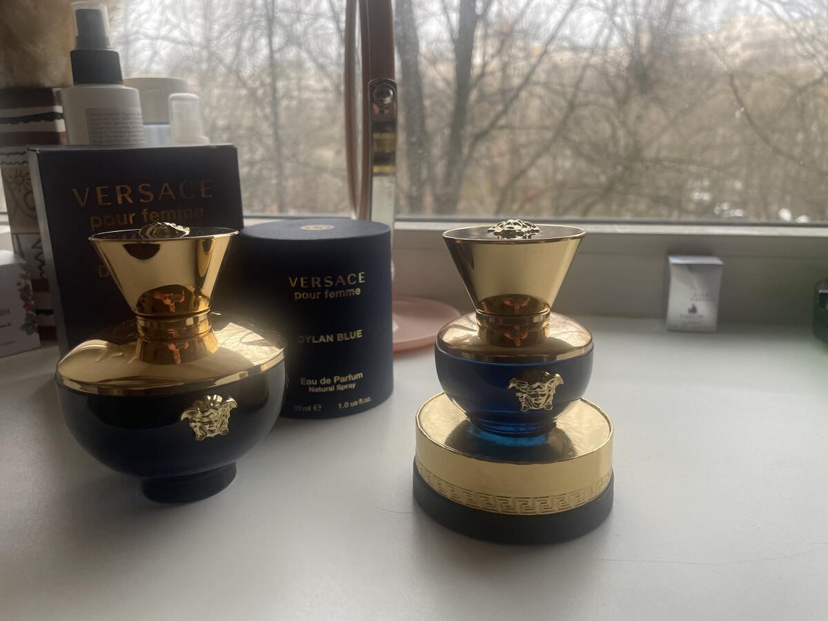 عطر ادکلن ورساچه پور فم دیلان بلو ورساج - Versace Pour Femme Dylan Blue Versace - بررسی، قیمت و خرید